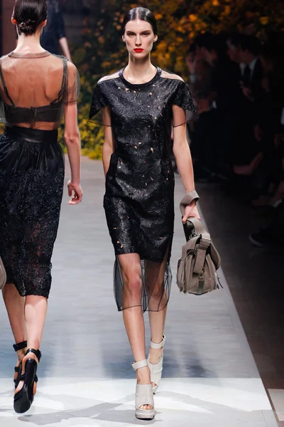 Look 36